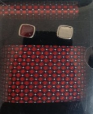Gift Set Tie  & Cuffling  (White Box)