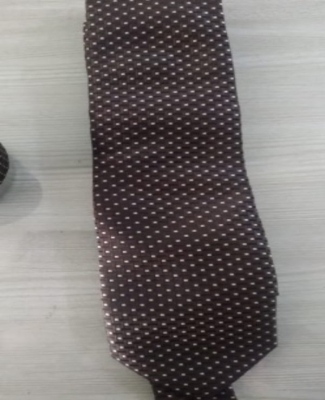 Alavaro Castahnino Tie Tin Box