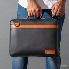 CHRISTIAN LAPTOP BAG
( VEGAN LEATHER )