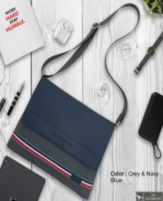 (REF BOSE ) / STOCKHOLM MESSENGER BAG (  VEGAN LEATHER )