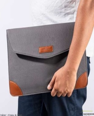 CANVAS & VEGAN LEATHER
RETRO  LAPTOP  SLEEVE