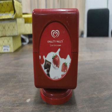 Kwality Wall's Table Clock+pen holder