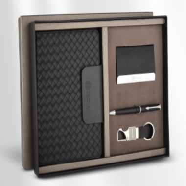 INATEL NOTEBOOK SET OF FOUR