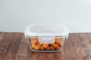 Square glass container with Air Vent Lid FMPRSQR430