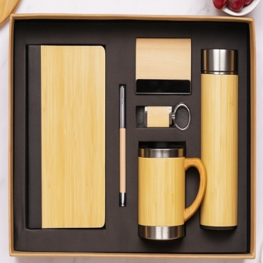 Merry Moments - 6 in 1 set