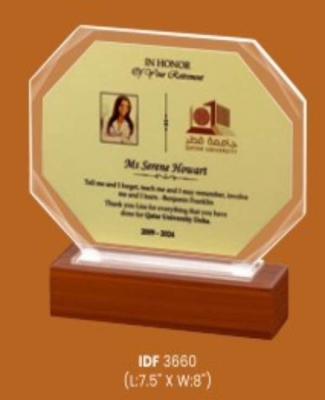 GlassTrophies -Qatar University