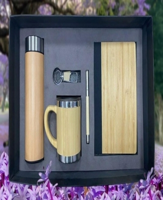 5 In 1 Wooden Gift Set