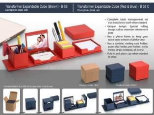 Transformer expandable cube: complete desk set