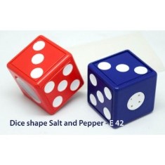 Dice shape salt & pepper E42