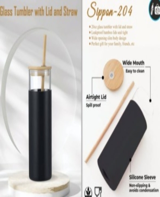 Glass sipper with wooden straw